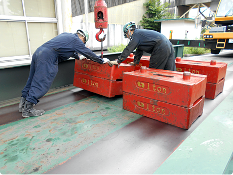 トラック計重機点検修理工事